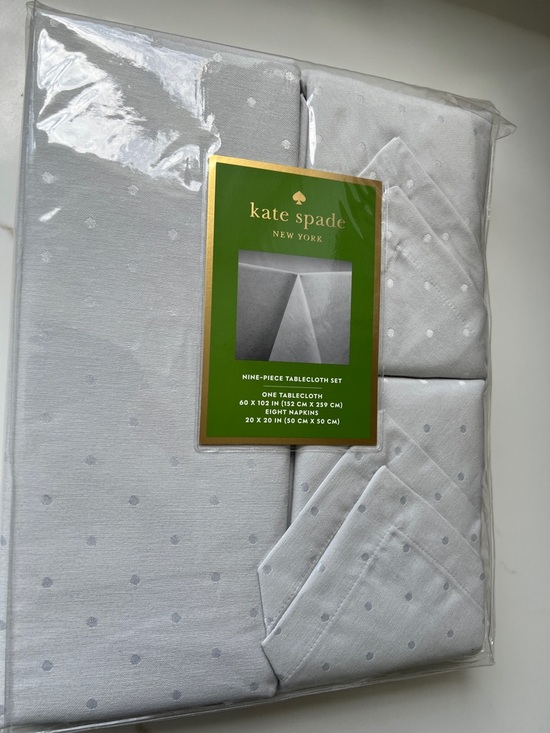 kate spade Other - Kate Spade Light Gray Polka Dot Table cloth and (8) linen napkins NWT